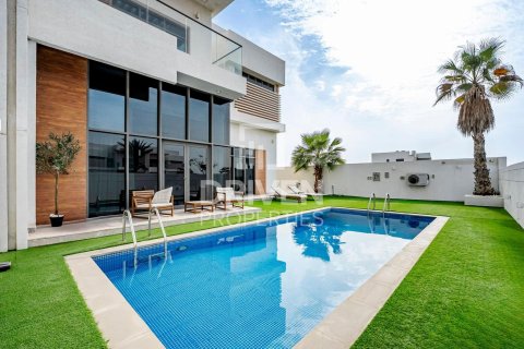 Villa en Jebel Ali, Dubai, 4 dormitorios, 476.78 m², № 142621 - foto 24