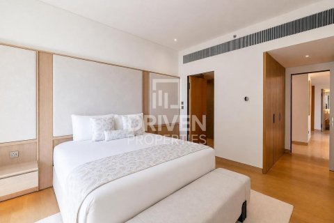 Apartment in Jumeirah Bay Island, Jumeirah, Dubai 3 bedrooms, 242.48 sq.m. № 142613 - photo 21