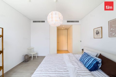 Appartement à Dubai, 1 chambre, 76.7 m², № 41255 - photo 3
