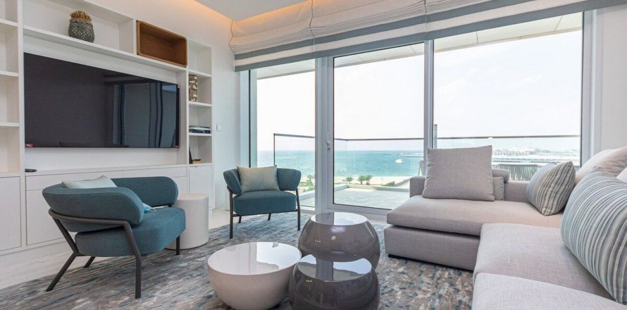Apartment in Jumeirah Beach Residence, Dubai 2 bedrooms, 178 sq.m. № 29725