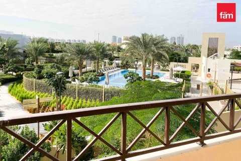 Townhouse in Dubai 4 bedrooms, 309.4 sq.m. № 23776 - photo 11