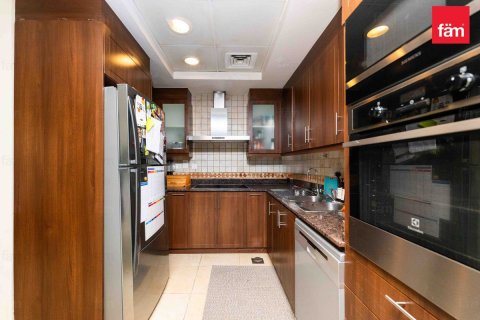 Townhouse in Dubai 4 bedrooms, 309.4 sq.m. № 23776 - photo 28