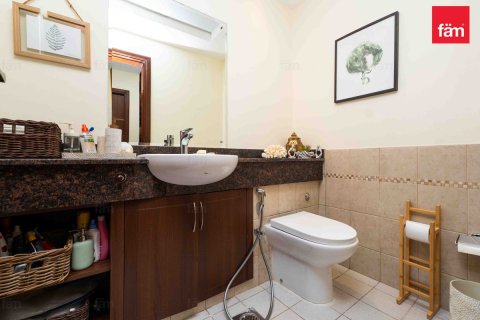 Townhouse in Dubai 4 bedrooms, 309.4 sq.m. № 23776 - photo 27