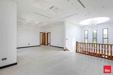 Villa in Dubai 6 bedrooms, 578.1 sq.m. № 23774 - photo 2