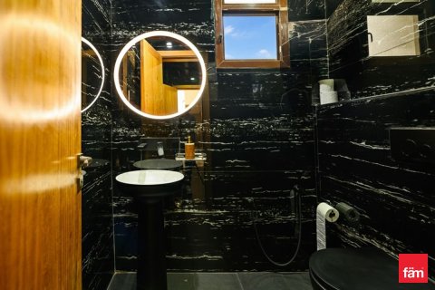 Villa in Dubai 6 bedrooms, 578.1 sq.m. № 23774 - photo 12