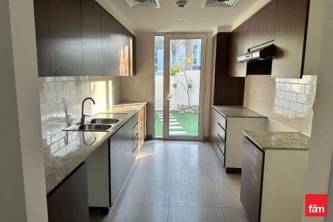Adosado en Dubai, 3 dormitorios, 187.2 m², № 55205 - foto 9