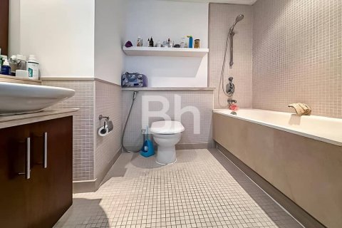 Снять в аренду квартиру в Дубай Марине, Дубай: 1 спальня, 83м², № 23329 - фото 2