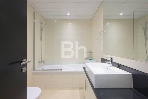 Apartamento en Dubai Marina, Dubai, 2 dormitorios, 109 m², № 23328 - foto 17