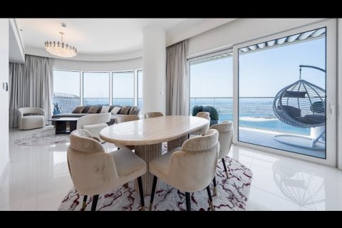 Appartement à Dubai Harbour, Dubai, 3 chambres, 211 m², № 23332 - photo 2
