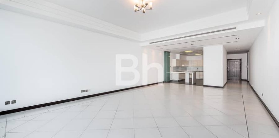 Apartamento en Jumeirah, Dubai, 3 dormitorios, 325 m², № 21070