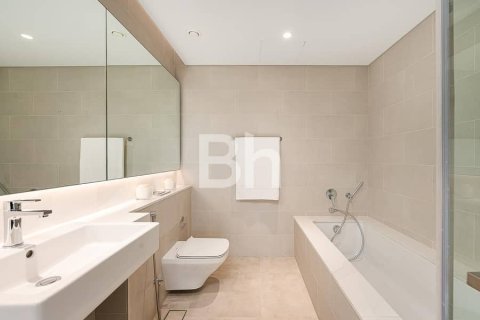 Apartment in Al Wasl, Dubai 2 bedrooms, 141 sq.m. № 21069 - photo 18