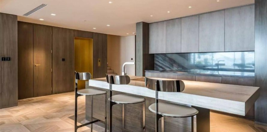 Appartement à FIVE Palm Jumeirah, Palm Jumeirah, Dubai, 4 chambres, 1145 m², № 3930