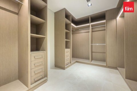 Villa in Dubai Hills Estate, Dubai 4 bedrooms, 691.1 sq.m. № 83686 - photo 17