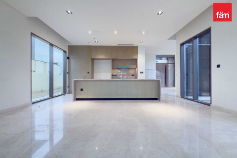 Villa in Dubai Hills Estate, Dubai 4 bedrooms, 691.1 sq.m. № 83686 - photo 3