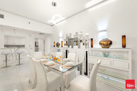 Apartment in Dubai 2 bedrooms, 127.8 sq.m. № 83699 - photo 11