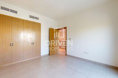 Adosado en Al Furjan, Dubai, 3 dormitorios, 301 m², № 20362 - foto 23