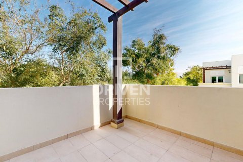 Adosado en Al Furjan, Dubai, 3 dormitorios, 301 m², № 20362 - foto 6