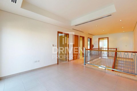Adosado en Al Furjan, Dubai, 3 dormitorios, 301 m², № 20362 - foto 22