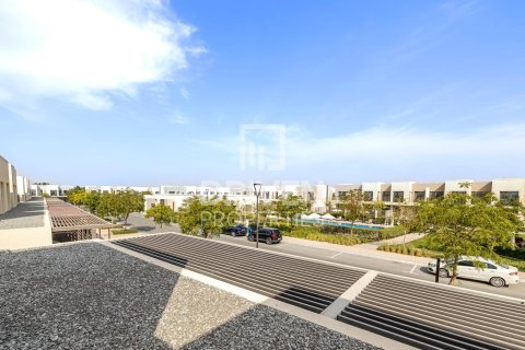 Townhouse in EMAAR South, Dubai South (Dubai World Central), Dubai 3 bedrooms, 164 sq.m. № 20360 - photo 9