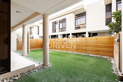 Maison de ville à DAMAC Hills (Akoya by DAMAC), Dubai, 3 chambres, 209 m², № 20374 - photo 16