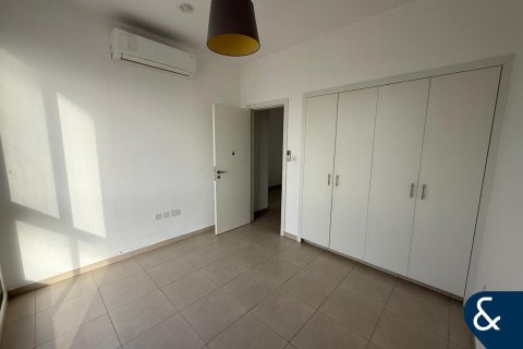 Villa in Hayat Townhouses, Town Square, Dubai 3 bedrooms, 207 sq.m. № 79002 - photo 11