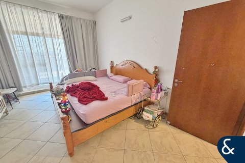 Снять в аренду квартиру в Motor City, Дубай: 3 спальни, 272м², № 79003 - фото 9