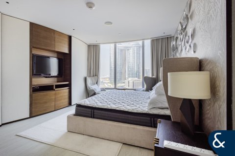 Снять в аренду квартиру в Даунтаун Дубай (Даунтаун Бурдж Дубай), Дубай: 1 спальня, 110м², № 79001 - фото 2
