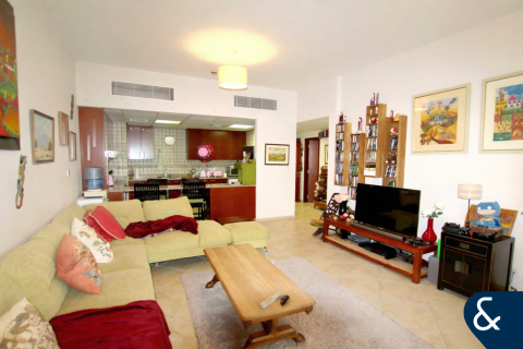 Снять в аренду квартиру в Motor City, Дубай: 2 спальни, 125м², № 79004 - фото 1