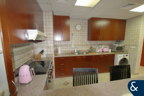 Снять в аренду квартиру в Motor City, Дубай: 2 спальни, 125м², № 79004 - фото 8