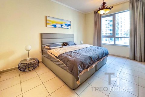 Снять в аренду квартиру в Бурдж-Халифе, Дубай: 2 спальни, 135м², № 16865 - фото 10