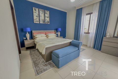 Снять в аренду таунхаус в Риме, Дубай: 3 спальни, 240м², № 16855 - фото 7