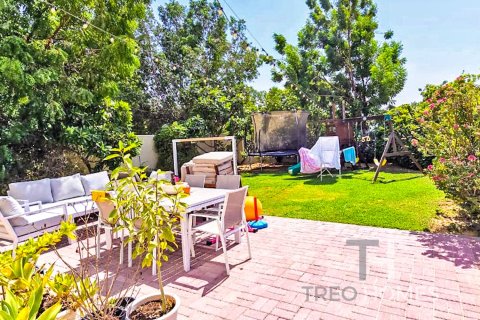 Villa en The Lakes, Dubai, 3 dormitorios, 240 m², № 16846 - foto 8