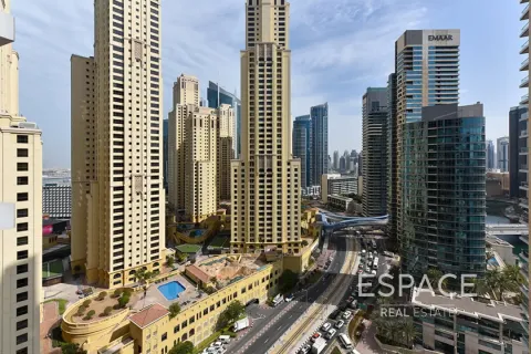 Apartment in Dubai Marina, Dubai 2 bedrooms, 144 sq.m. № 62307 - photo 14