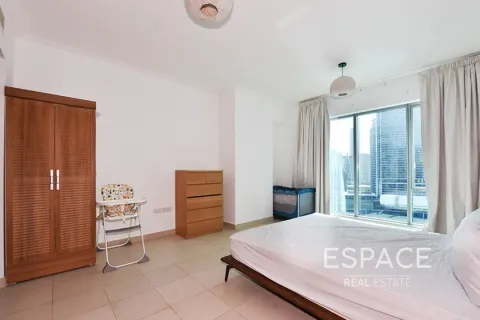 Apartment in Dubai Marina, Dubai 2 bedrooms, 144 sq.m. № 62307 - photo 9