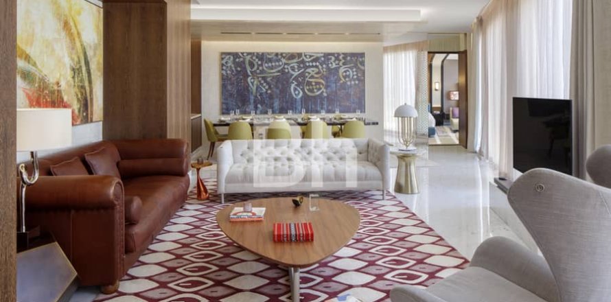 Квартира в Пальме Джумейре, Дубай, 4 спальни, 550м², № 25100