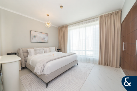 Apartment in BURJ VIEWS in Downtown Dubai (Downtown Burj Dubai), Dubai 1 bedroom, 68 sq.m. № 79312 - photo 4