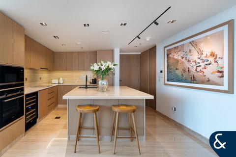 Apartamento en The Views, Dubai, 2 dormitorios, 130 m², № 79340 - foto 9