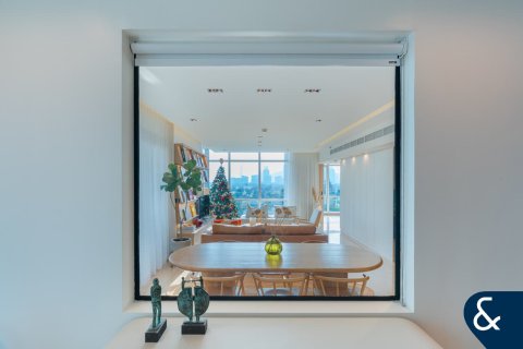 Apartamento en The Views, Dubai, 2 dormitorios, 130 m², № 79340 - foto 16