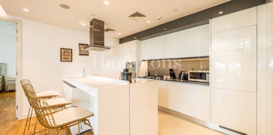 Квартира в Bluewaters Residences, Bluewaters, Дубай, 1 спальня, 109.533м², № 12508