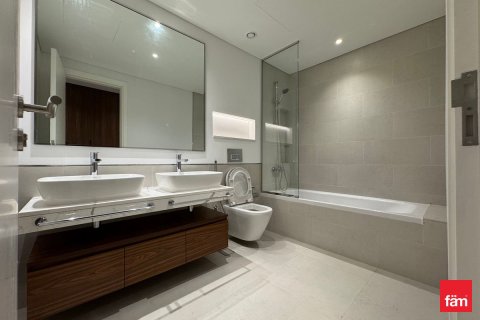 Apartamento en Umm Suqeim, Dubai, 3 dormitorios, 175.4 m², № 93555 - foto 25