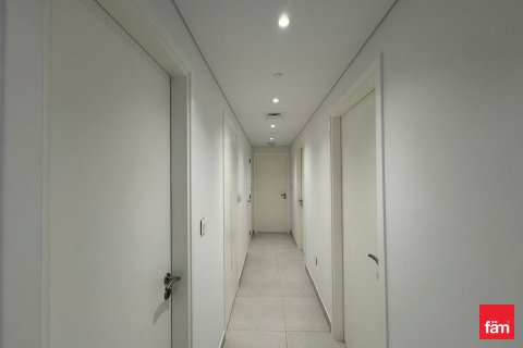 Apartamento en Umm Suqeim, Dubai, 3 dormitorios, 175.4 m², № 93555 - foto 8