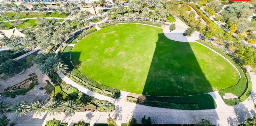 Apartment in Dubai Hills Estate, Dubai 3 bedrooms, 132.5 sq.m. № 93556