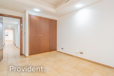 Купить квартиру в Dubai Festival City, Дубай: 3 спальни, 284.5м², № 30489 - фото 17