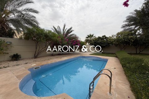 Villa à Jumeirah Park, Dubai, 4 chambres, 442 m², № 103175 - photo 18