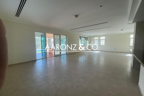 Villa à Jumeirah Park, Dubai, 4 chambres, 442 m², № 103175 - photo 4