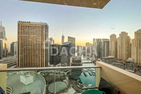 Apartamento en The Address Dubai Marina, Dubai Marina, Dubai, 1 dormitorio, 81.1 m², № 6550 - foto 10