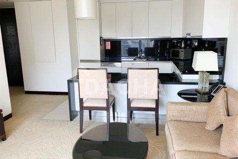 Apartamento en The Address Dubai Marina, Dubai Marina, Dubai, 1 dormitorio, 81.1 m², № 6550 - foto 8