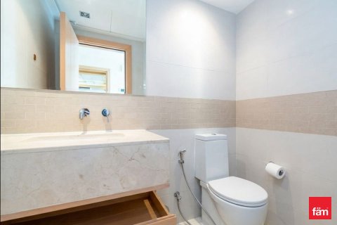 Apartment in Dubai Marina, Dubai 1 bedroom, 74 sq.m. № 111462 - photo 4