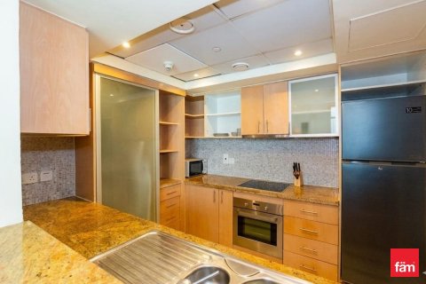 Apartment in Dubai Marina, Dubai 1 bedroom, 74 sq.m. № 111462 - photo 2