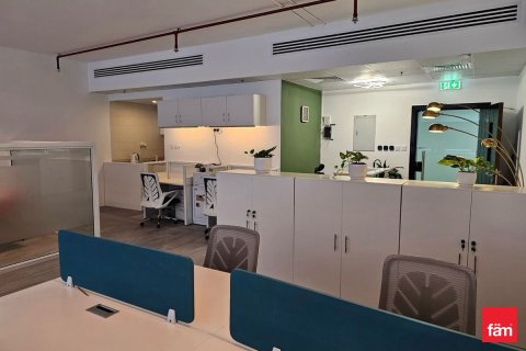 Office in Dubai 84 sq.m. № 111463